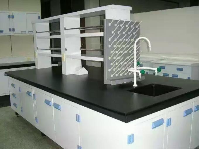 Banco de ilha de laboratório personalizável concebido para atender às exigências modernas 0