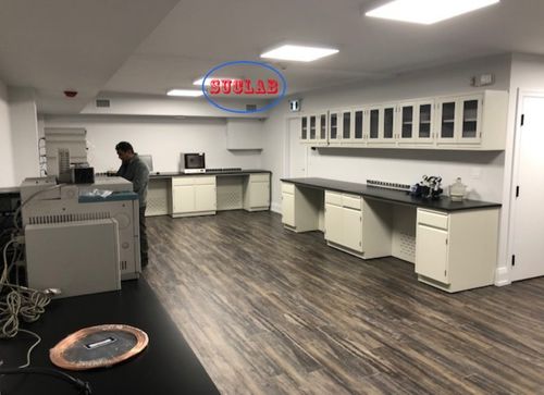 Últimos blogs da empresa sobre How to Select The Best and Most Reliable Laboratory Furniture Suppliers