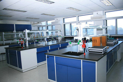 Bom preço Mobília de aço personalizada do laboratório, mobília da mesa do laboratório com cremalheira do reagente on-line