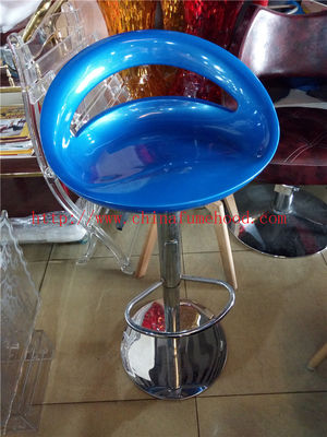 Bom preço Cadeiras ajustáveis azuis do laboratório do metal, tamboretes resistentes do laboratório da universidade on-line