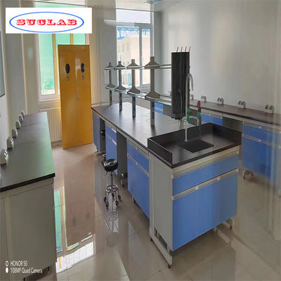 Bom preço Mobiliário de laboratório clássico branco padrão Bancos de trabalho de laboratório Personalização e flexibilidade OEM / ODM on-line