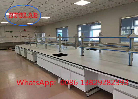 Bom preço Bancos de trabalho de laboratório de química de gabinete múltipla com estrutura em forma de C DTC105 Deg Hinges e laminado resistente a produtos químicos on-line